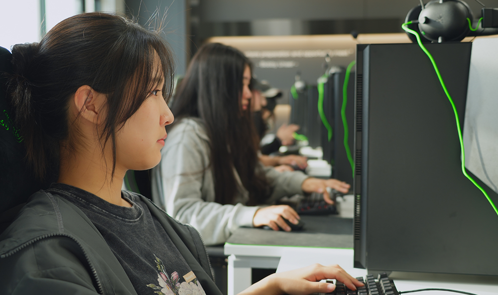 e-스포츠과 사진